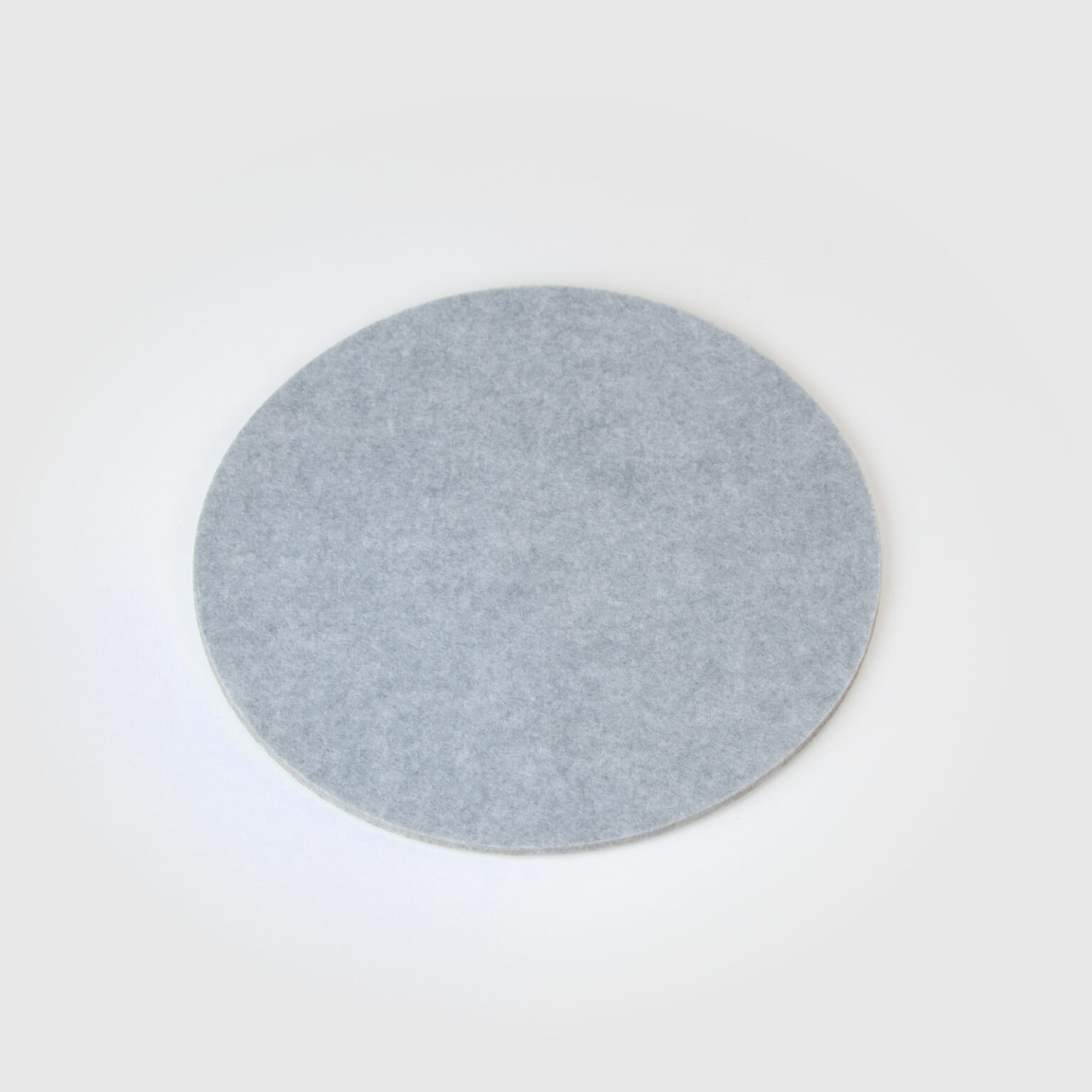 Runder Zuschnitt aus Filz Violan in Farbe silvergrey
